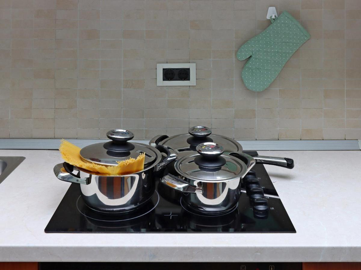 וולוסקו Starry Night - Smart Tv, Extra Big Bed, Big Bathtub, Private Parking, Sea View, Wifi, 2Bedrooms מראה חיצוני תמונה